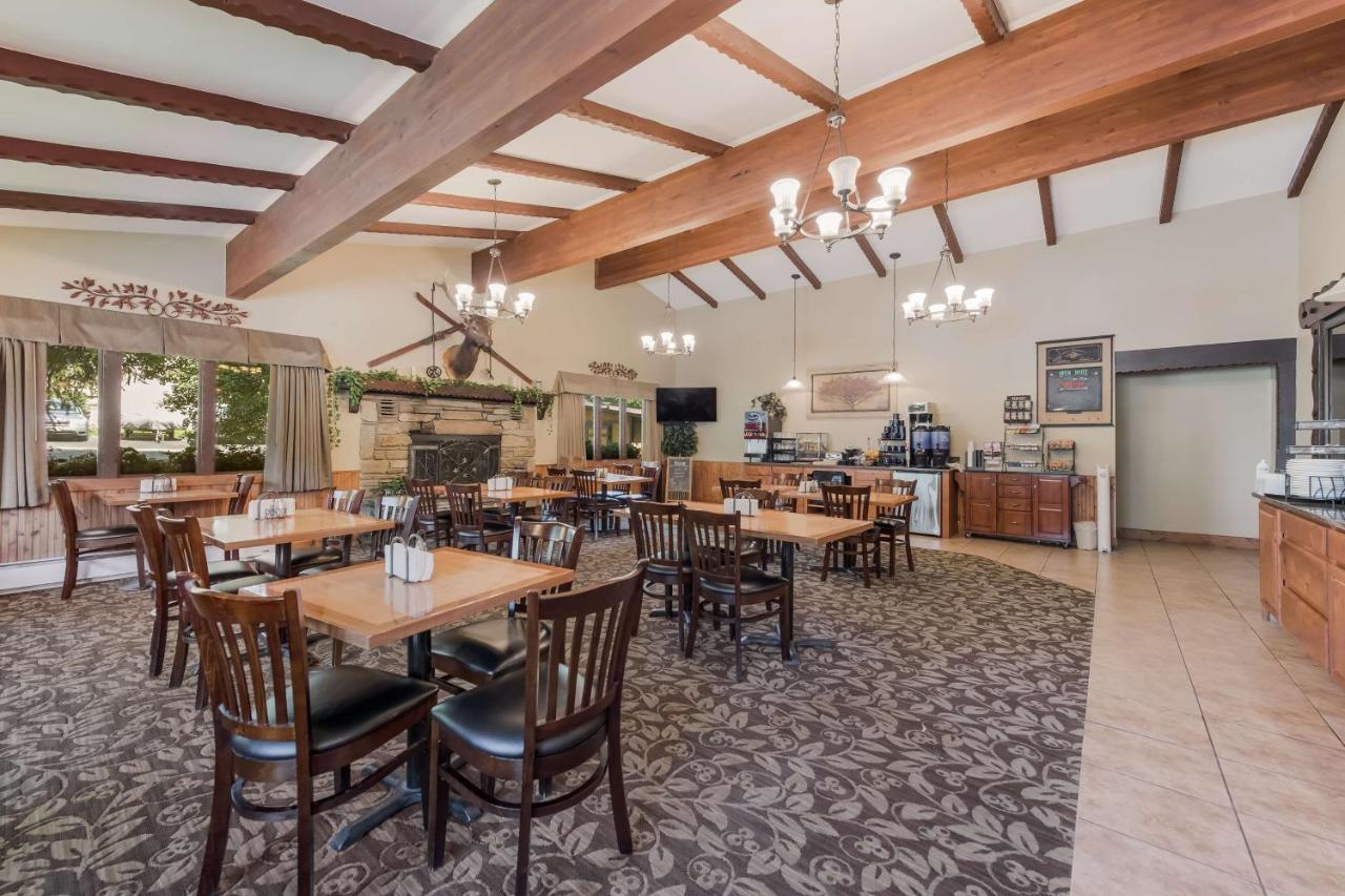 קטצ'אם Best Western Tyrolean Lodge מראה חיצוני תמונה